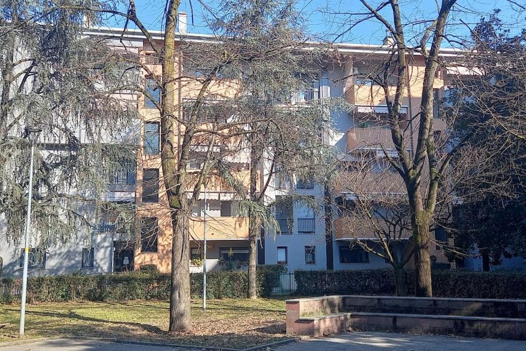 Spilamberto 6B - 12Mins From San Donato M3 Station Apartamento San Donato Milanese Exterior foto