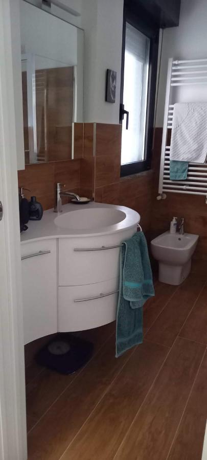 Spilamberto 6B - 12Mins From San Donato M3 Station Apartamento San Donato Milanese Exterior foto