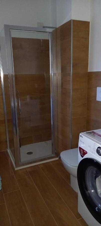 Spilamberto 6B - 12Mins From San Donato M3 Station Apartamento San Donato Milanese Exterior foto
